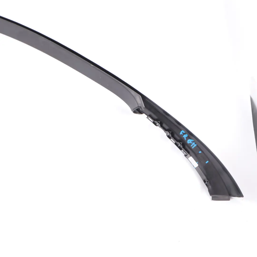 Window Sealing Front Door Right O/S Guide Frame Seal Trim to BMW G11 with Part number 7458442 BMW G11 Window Sealing Front Door Right O/S Guide Frame Seal Trim - SKU 7458442 - Part number 7458442