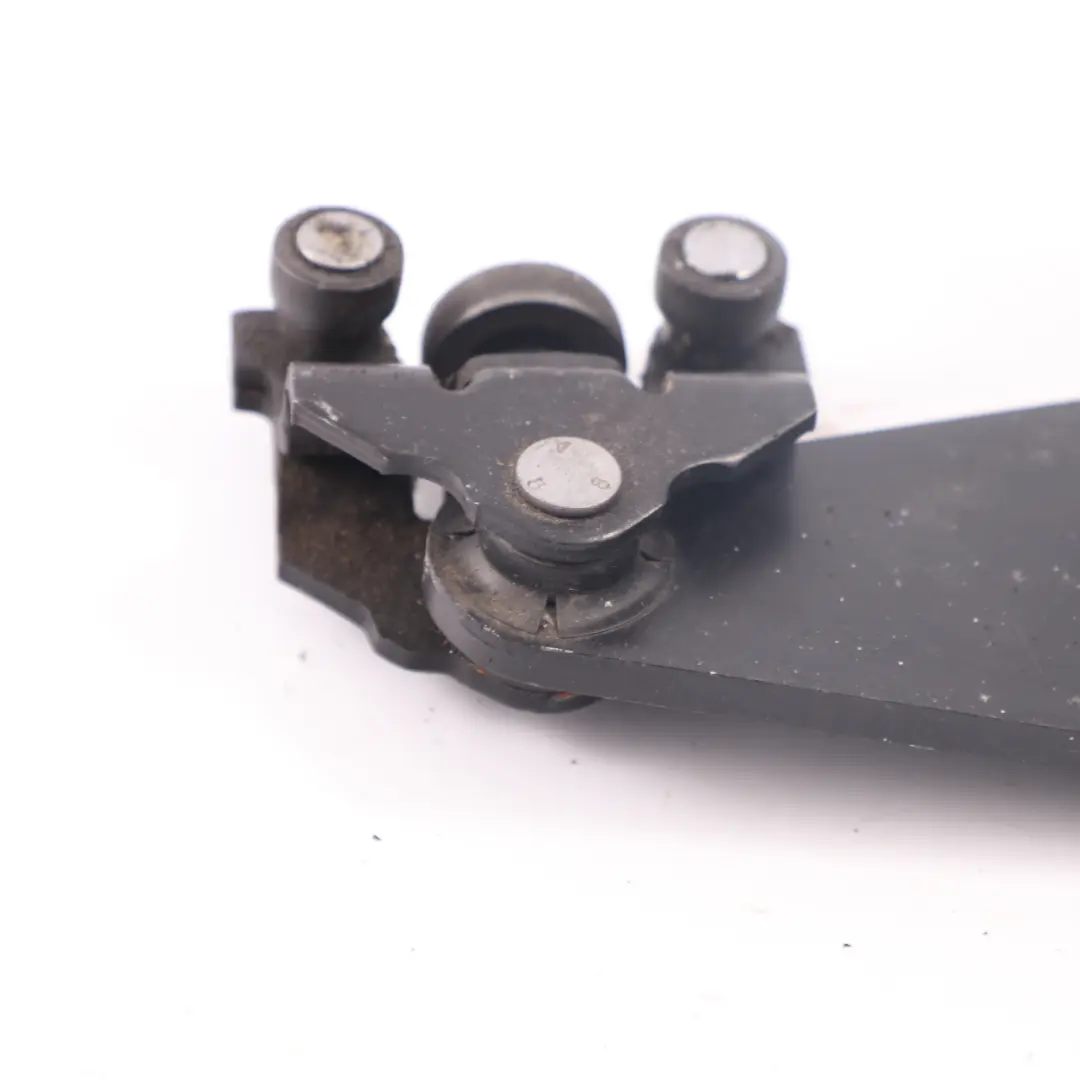 Sliding Door Side Right O/S Roller Pulley Guide to Renault Trafic III with Part number 745965439R Renault Trafic III Sliding Door Side Right O/S Roller Pulley Guide - SKU 745965439R - Part number 745965439R