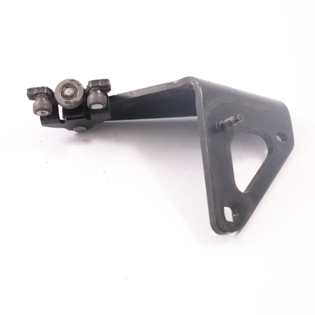 Renault Trafic III Puerta corredera lateral derecha Polea guía - SKU 745965439R - Número de pieza 745965439R