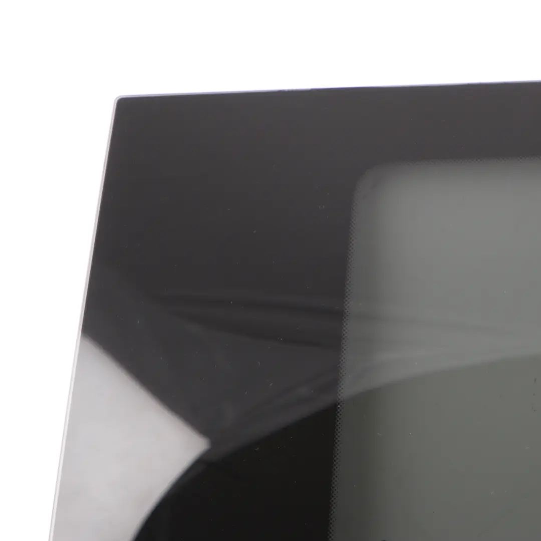 Mini F56 Vitre Latérale Arrière Gauche Noire SSG - SKU 7461591 - Numéro de pièce 7461591