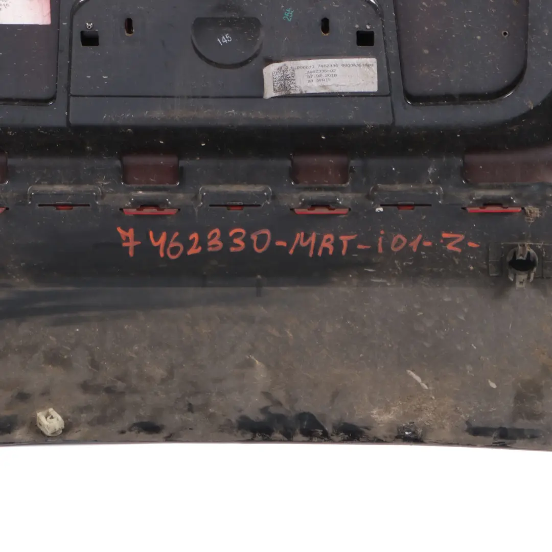 Zderzak Tylni Tył PDC Melbourne Red Metallic - A75 do BMW I3 I01 LCI o numerze 7462330 BMW I3 I01 LCI Zderzak Tylni Tył PDC Melbourne Red Metallic - A75 - SKU 7462330-MRT - Numer Części 7462330