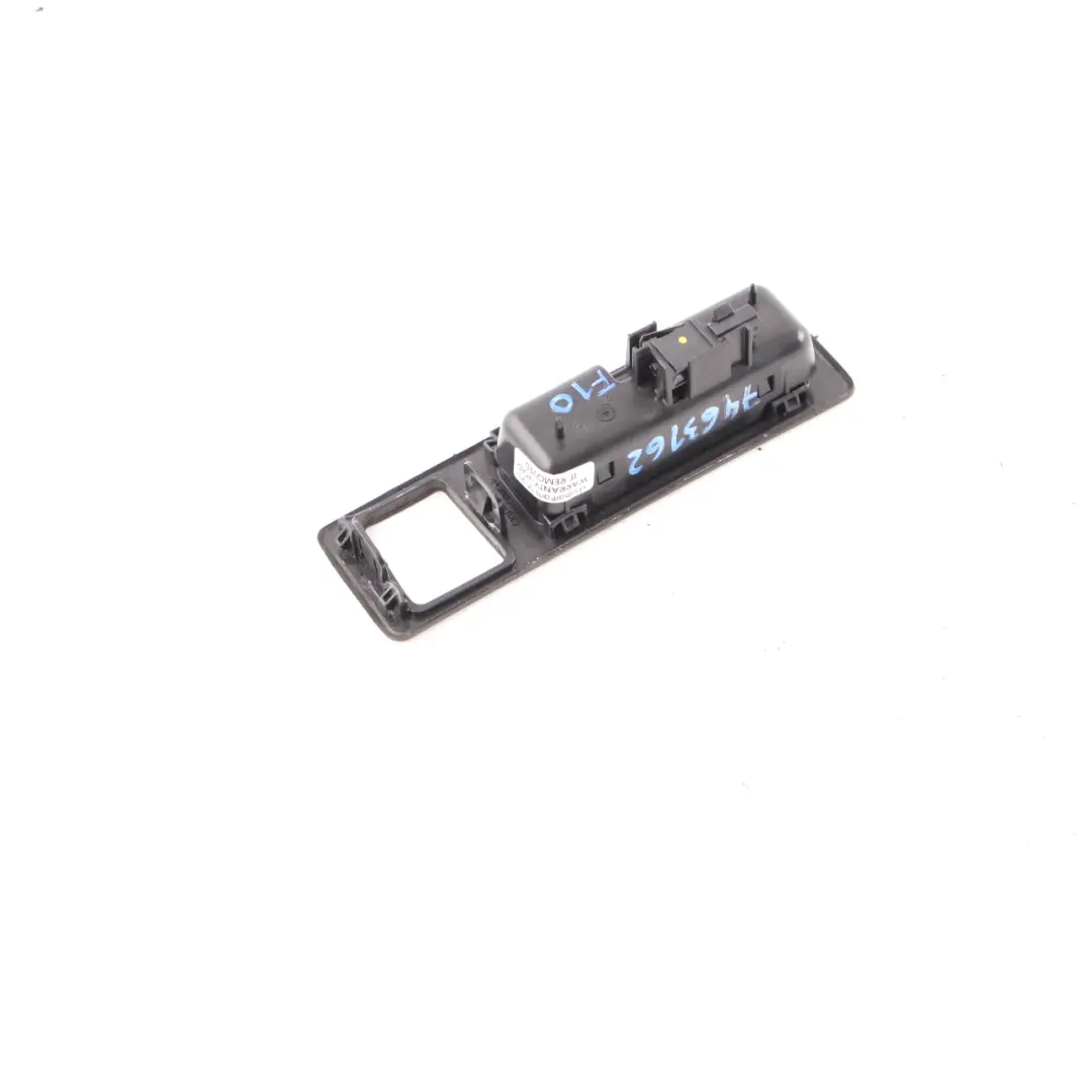  Interruttore posteriore BMW F22 F30 F31 Pulsante coperchio bagagliaio - SKU 7463162 - Numero di parte 7463162