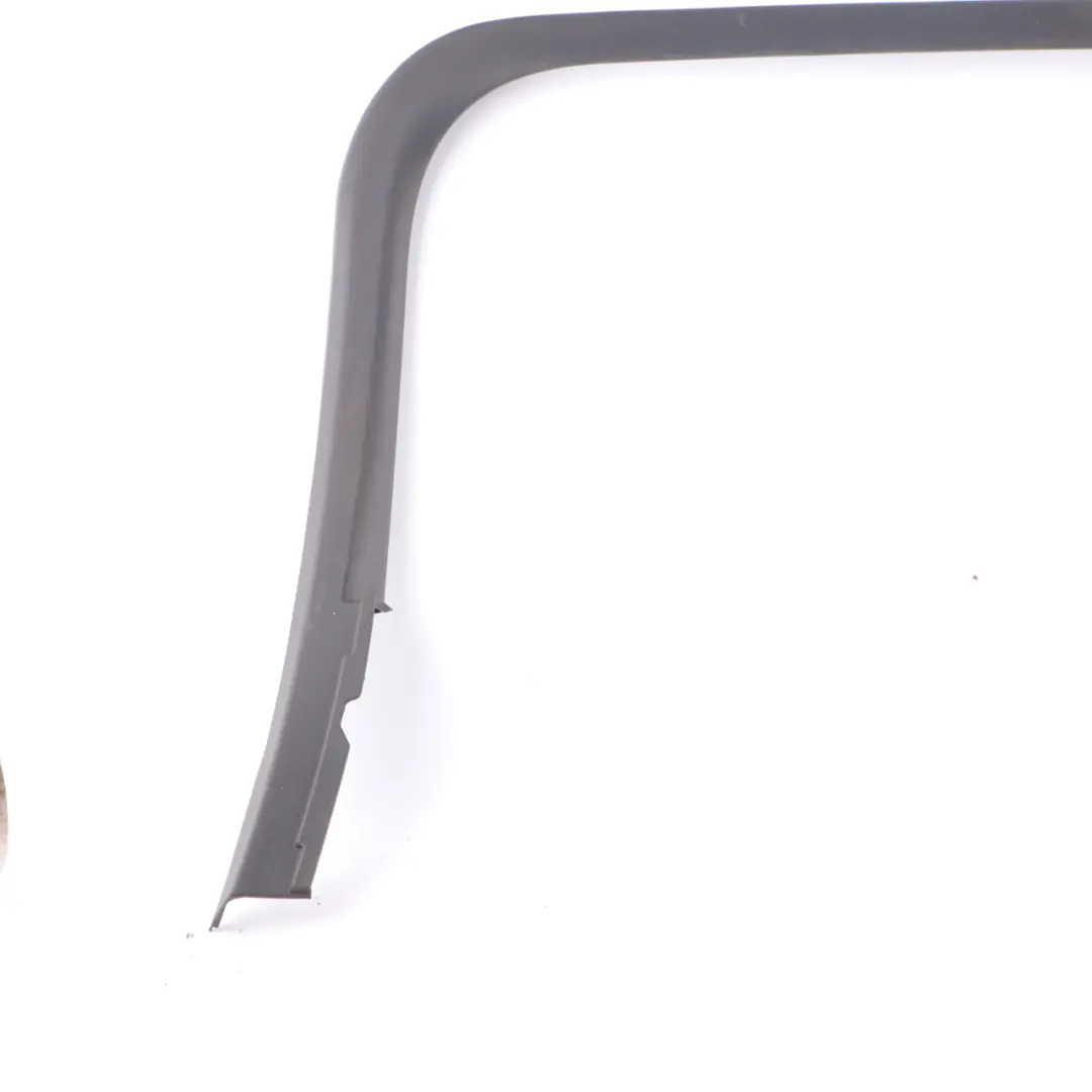 Cubierta Marco Ventana Trim Anti Puerta Trasera Derecha para BMW F40 con número de pieza 7464798 BMW F40 Cubierta Marco Ventana Trim Anti Puerta Trasera Derecha - SKU 7464798 - Número de pieza 7464798
