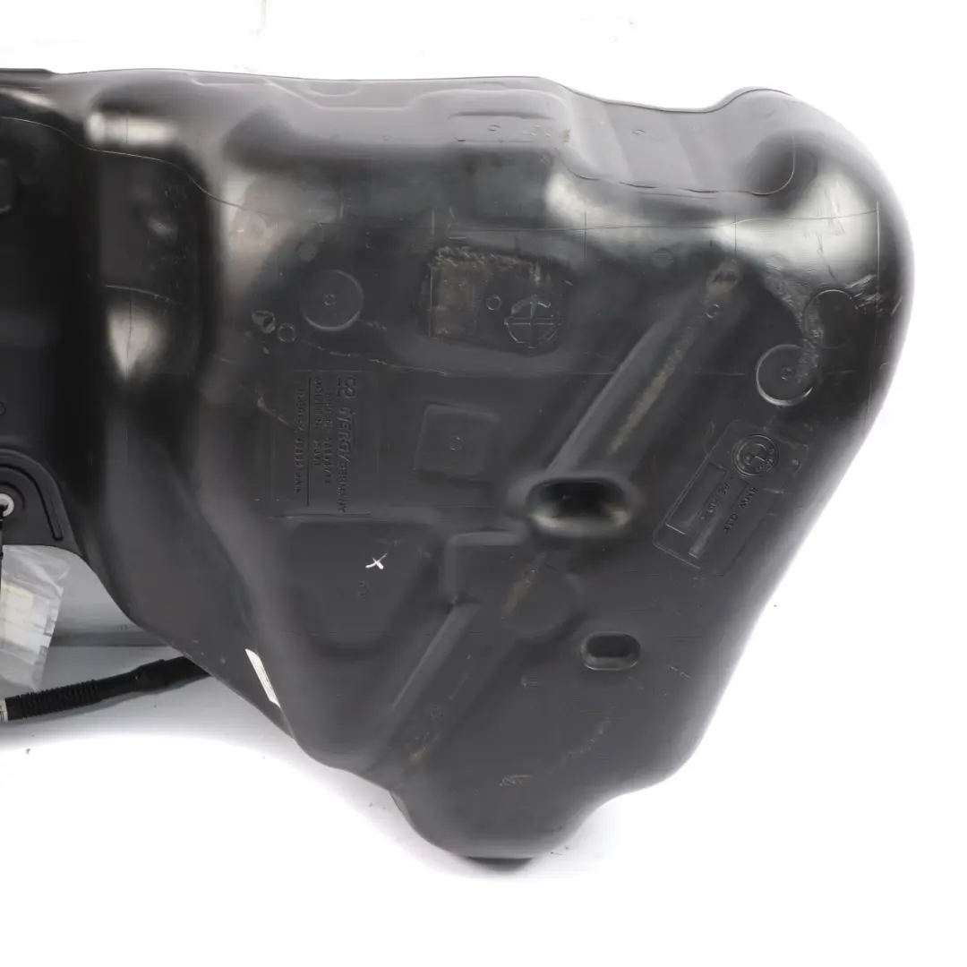 Complete Fuel Tank BMW G30 G31 Fuel Tank Reservoir Diesel to with Part number 7465279 Complete Fuel Tank BMW G30 G31 Fuel Tank Reservoir Diesel - SKU 7465279 - Part number 7465279