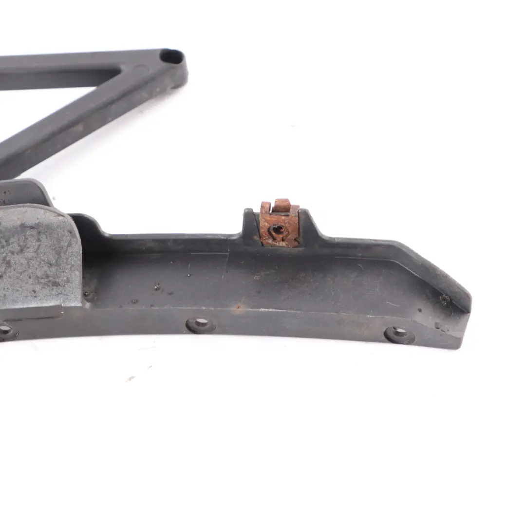 Air Duct BMW F32 F33 LCI Brake Vent Bracket Panel Front Right O/S - SKU 7465290 - Part number 7465290