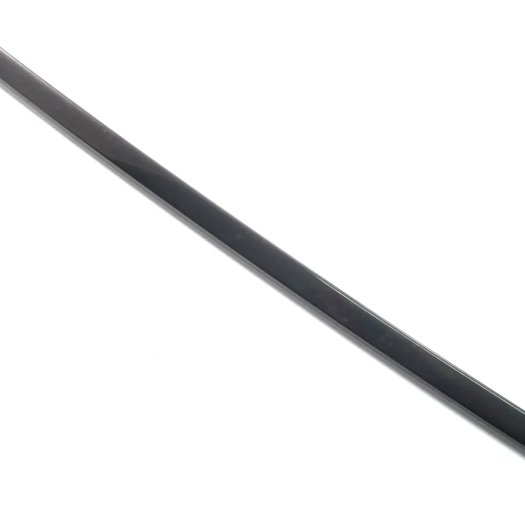 Telaio Finestra Copertura Porta Anteriore Sinistra Lucentezza 7289635 per BMW F15 con numero di parte 7465921 BMW F15 Telaio Finestra Copertura Porta Anteriore Sinistra Lucentezza 7289635 - SKU 7465921 - Numero di parte 7465921