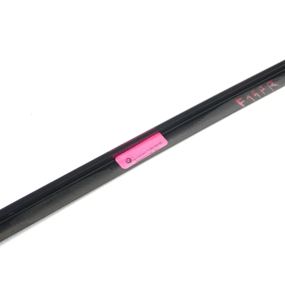 Ventana Marco Cubierta Puerta Delantera Derecha Alto Brillo para BMW F15 con número de pieza 7289636 BMW F15 Ventana Marco Cubierta Puerta Delantera Derecha Alto Brillo - SKU 7289636 - Número de pieza 7289636