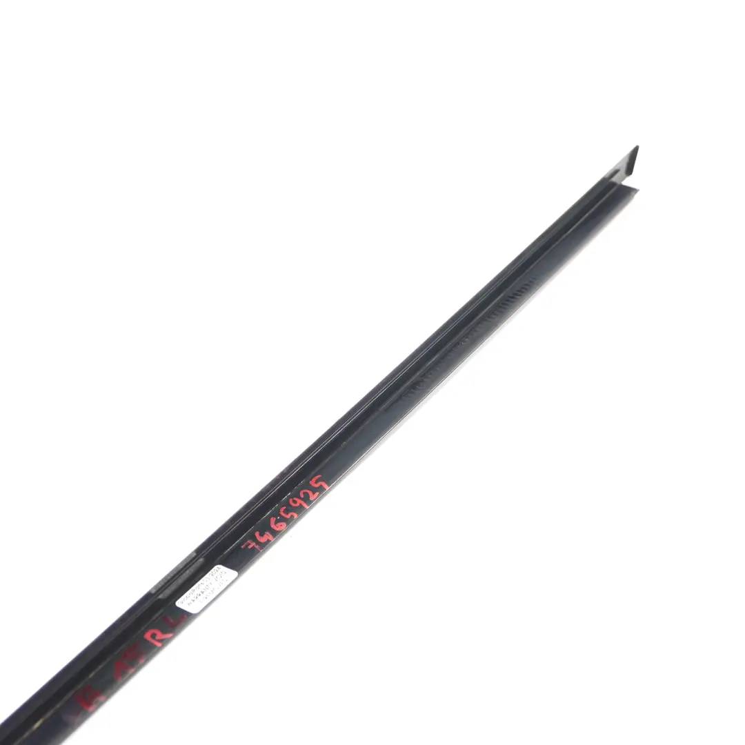 Finisher Window Frame Rear Left N/S Door Strip High Gloss to BMW X5 F15 with Part number 7465925 BMW X5 F15 Finisher Window Frame Rear Left N/S Door Strip High Gloss - SKU 7465925 - Part number 7465925