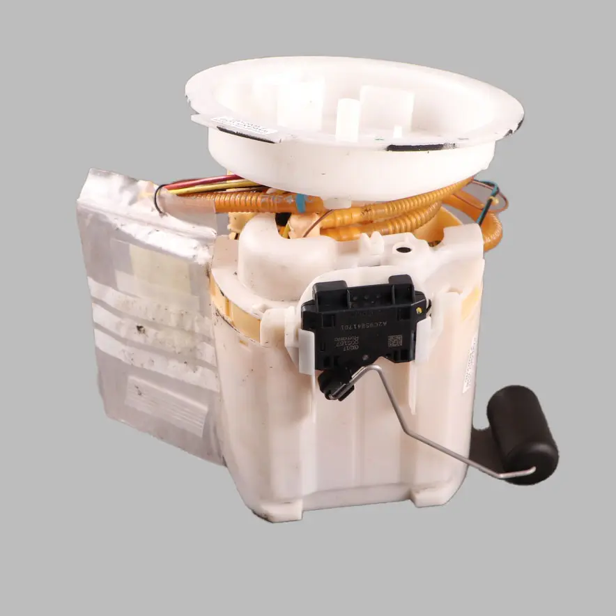 BMW F30 LCI 330e B48X Kraftstofftank Pumpe Lieferung Sender Einheit - SKU 7467723 - Teilenummer 7467723
