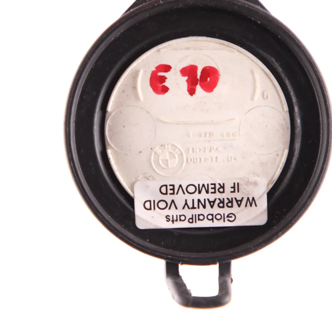 Korek Pokrywka Zbiornika Spryskiwaczy do BMW E60 E83 X3 E87 o numerze 7467951 BMW E60 E83 X3 E87 Korek Pokrywka Zbiornika Spryskiwaczy - SKU 7467951 - Numer Części 7467951