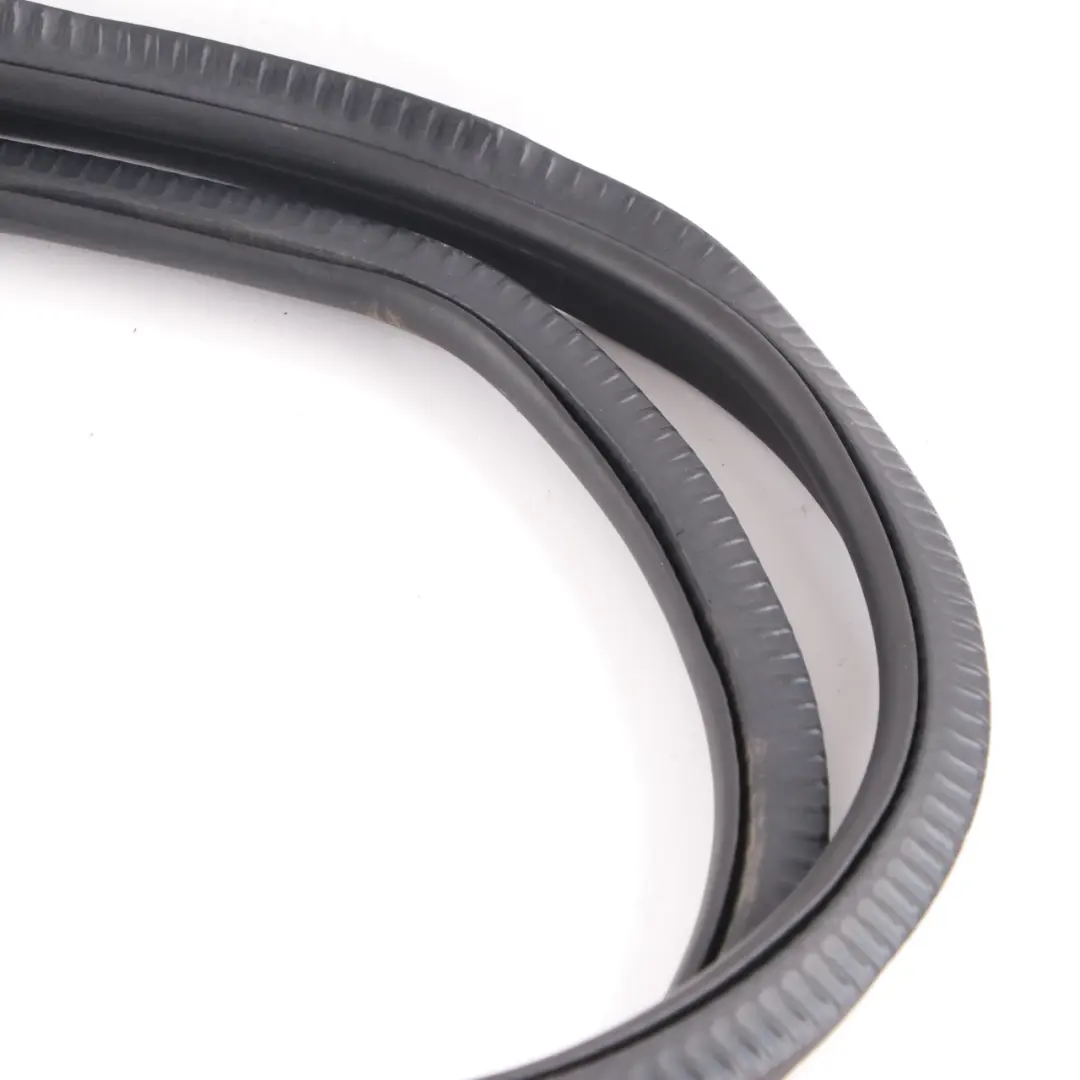 Door Seal BMW G30 G31 Edge Protection Gasket Front Left Right N/O/S to with Part number 7468731 Door Seal BMW G30 G31 Edge Protection Gasket Front Left Right N/O/S - SKU 7468731 - Part number 7468731