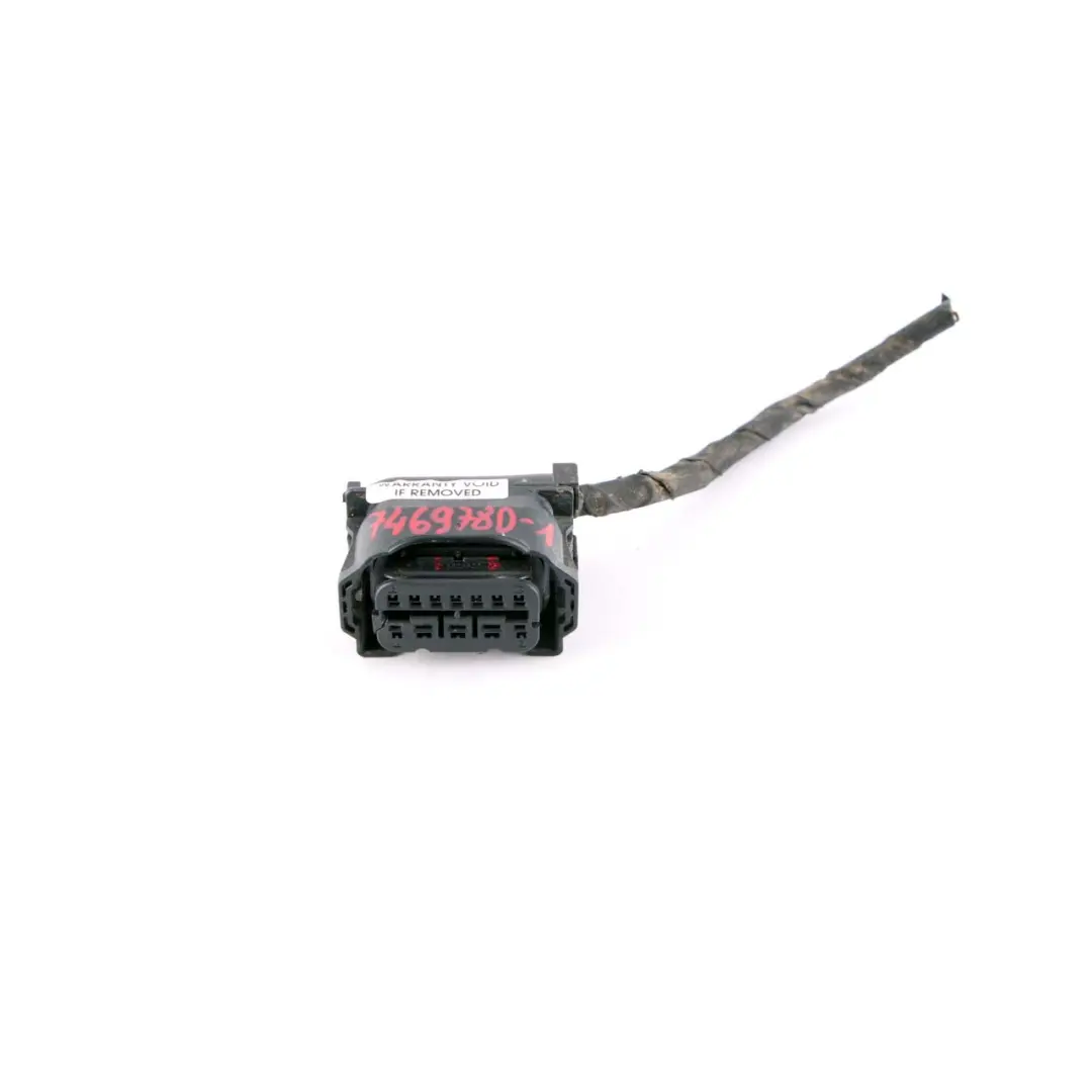BMW F22 F23 F87 LCI LED Headlight Right O/S Wiring Cable Socket Plug 6925638 - SKU 7469780-1 - Part number 7469780