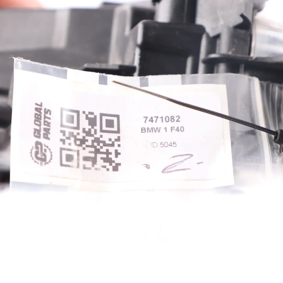 Front Right O/S Bumper Fog Light to BMW F40 F46 LCI X7 G07 with Part number 7471082 BMW F40 F46 LCI X7 G07 Front Right O/S Bumper Fog Light - SKU 7471082 - Part number 7471082
