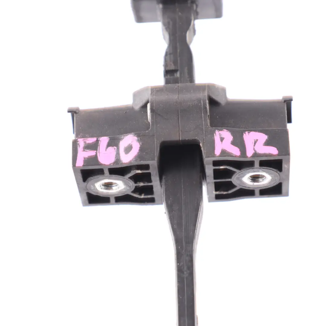 Charnière de frein Stopper Check Strap Arrière Droite pour Mini F60 Porte à propos du numéro de pièce 7472702 Mini F60 Porte Charnière de frein Stopper Check Strap Arrière Droite - SKU 7472702 - Numéro de pièce 7472702