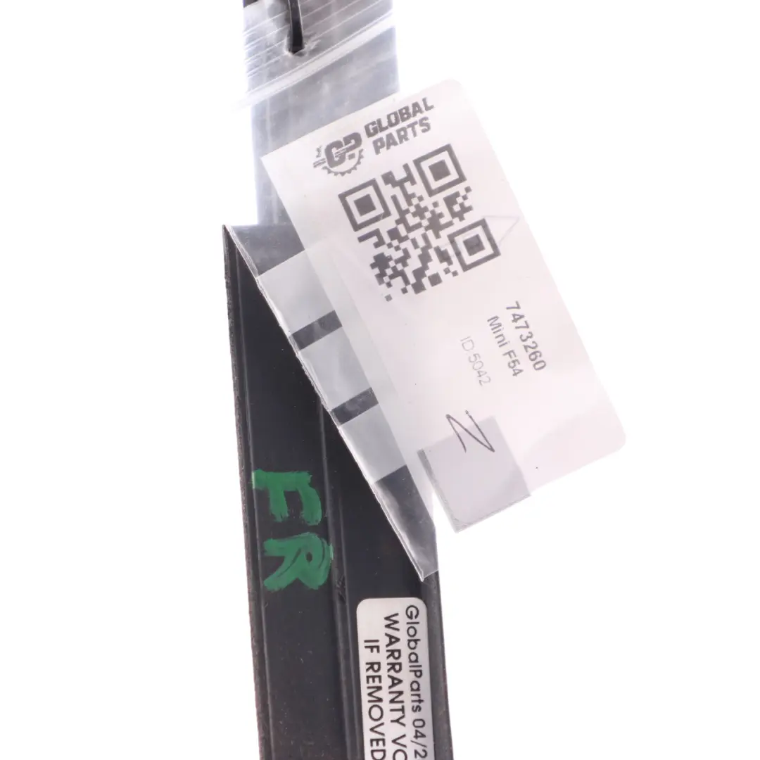 Strip Moulding Channel Seal Front Right O/S Chrom to Mini Clubman F54 with Part number 7473260 Mini Clubman F54 Strip Moulding Channel Seal Front Right O/S Chrom - SKU 7473260 - Part number 7473260