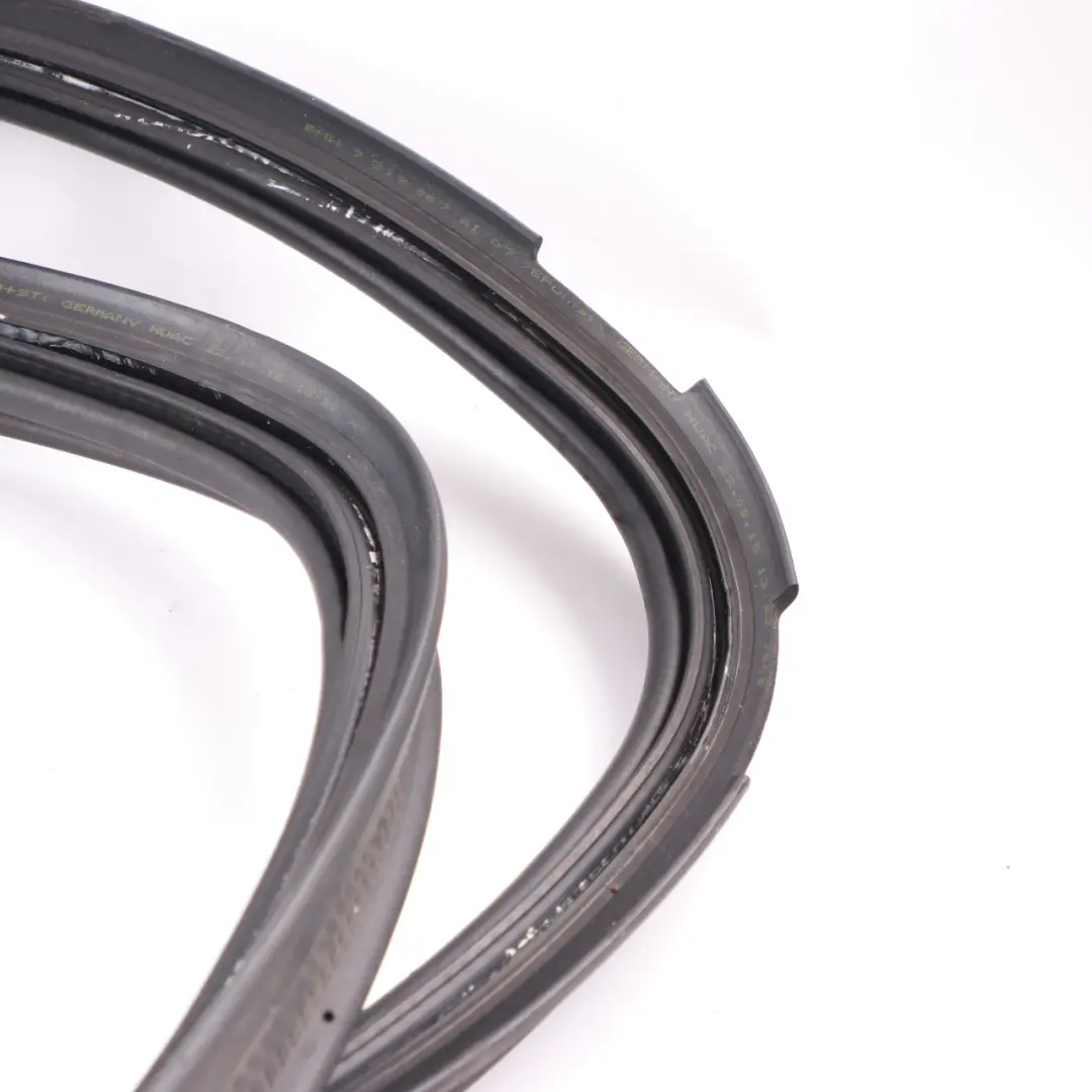 BMW F46 Tailgate Seal Boot Trunk Lid Edge Protection Rubber Gasket 7318867 - SKU 7474448 - Part number 7474448