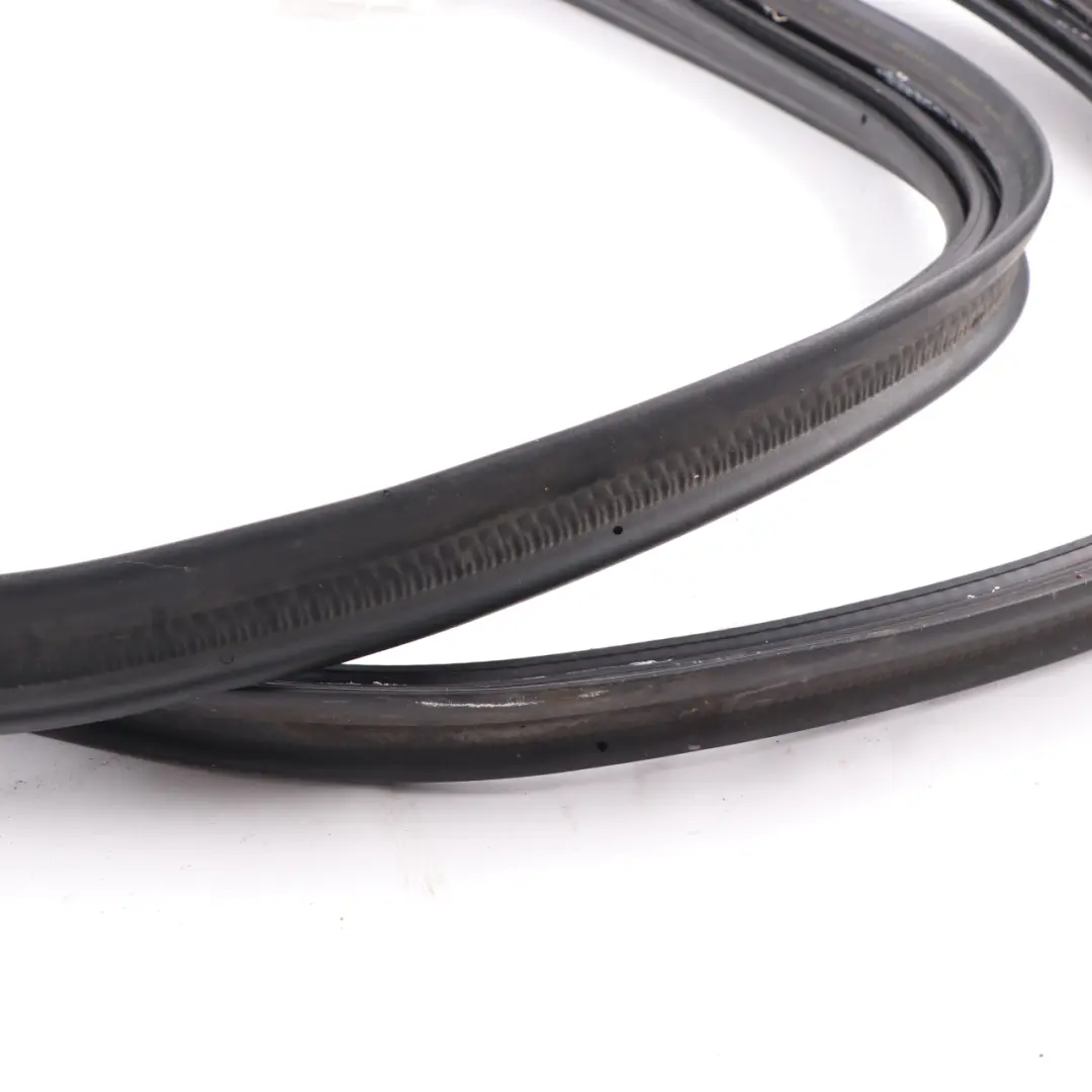 Seal Boot Trunk Lid Edge Protection Rubber Gasket 7318867 to BMW F46 Tailgate with Part number 7474448 BMW F46 Tailgate Seal Boot Trunk Lid Edge Protection Rubber Gasket 7318867 - SKU 7474448 - Part number 7474448