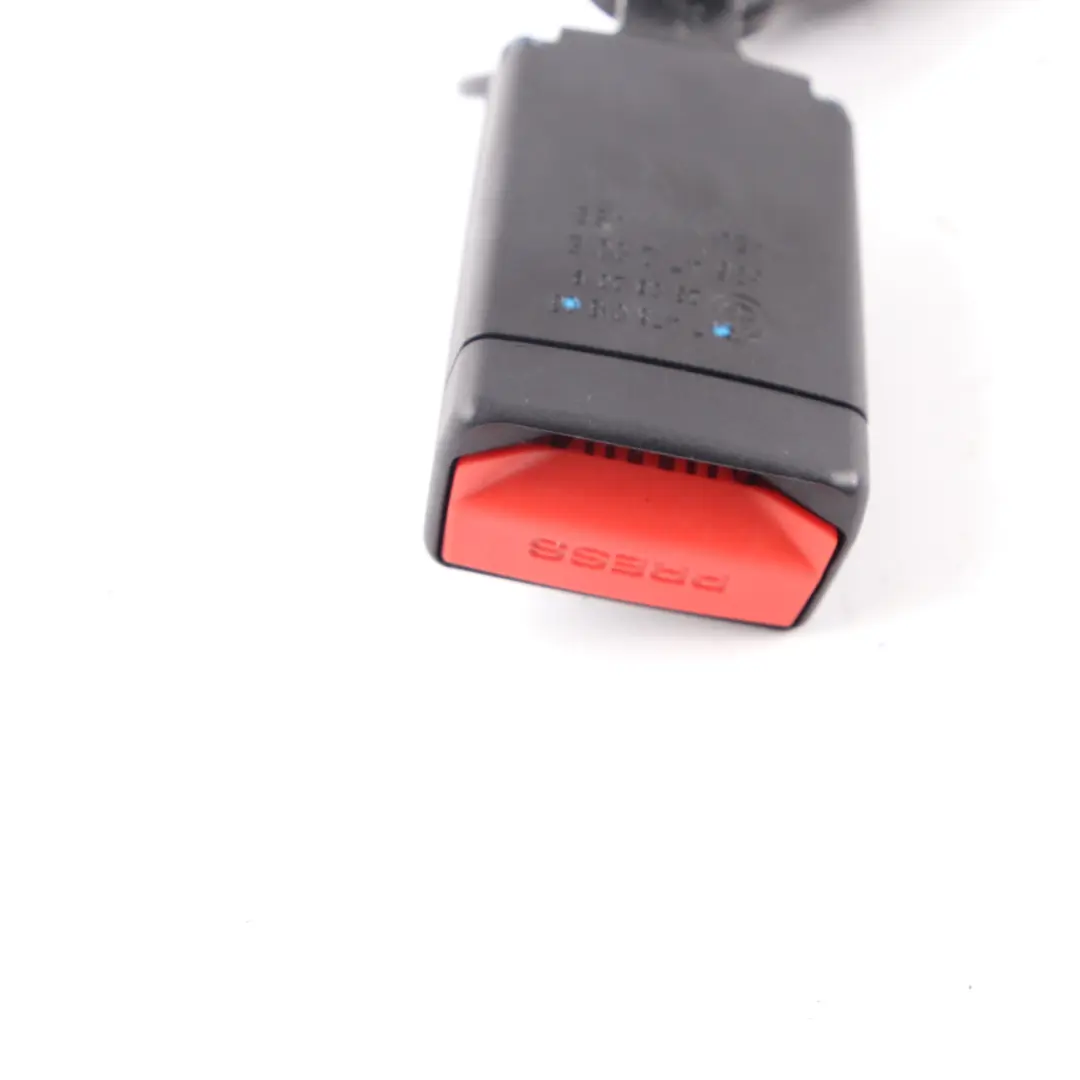 Fibbia Sedile BMW G30 F90 M5 Tensionatore Cintura Inferiore Posteriore Destra per con numero di parte 7475018 Fibbia Sedile BMW G30 F90 M5 Tensionatore Cintura Inferiore Posteriore Destra - SKU 7475018 - Numero di parte 7475018