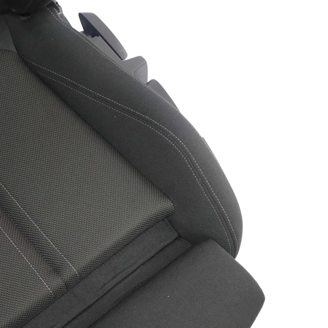 Tessuto Angolo Antracite Accent Grigio Sedile anteriore sinistro per BMW F20 Sport con numero di parte 7475403 BMW F20 Sport Tessuto Angolo Antracite Accent Grigio Sedile anteriore sinistro - SKU 7475403-1 - Numero di parte 7475403