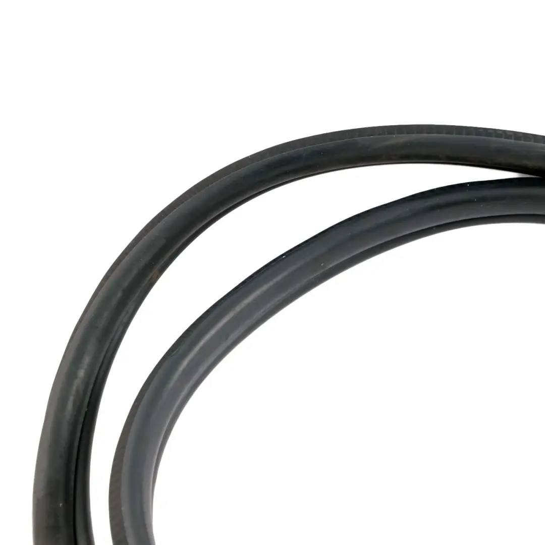 Mini F60 Countryman Front Door Seal Left Right N/O/S Gasket Black - SKU 7475753 - Part number 7475753