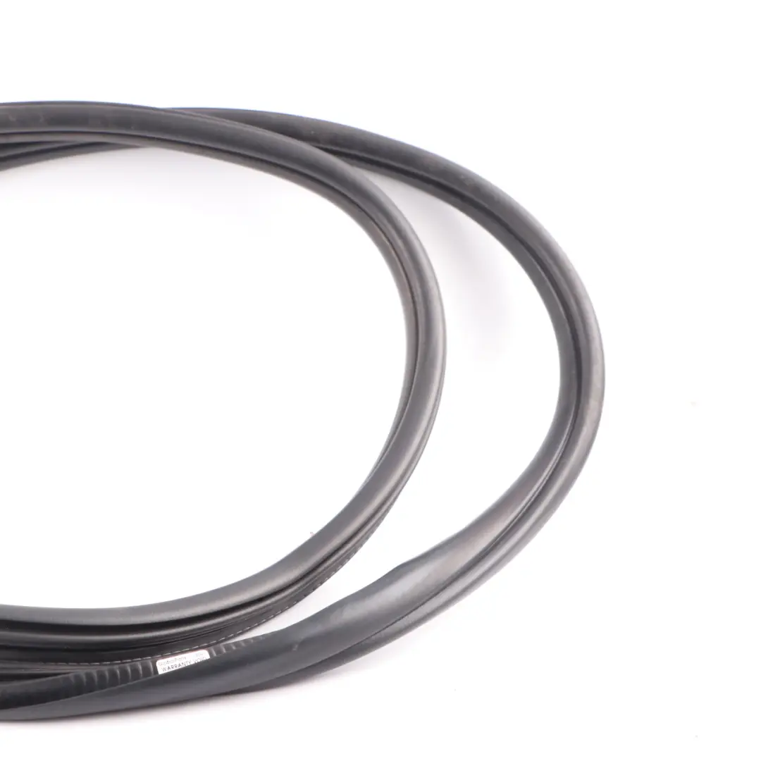 Door Seal Mini F60 Countryman Rear Left Right N/O/S Gasket Black Rubber to with Part number 7475754 Door Seal Mini F60 Countryman Rear Left Right N/O/S Gasket Black Rubber - SKU 7475754 - Part number 7475754