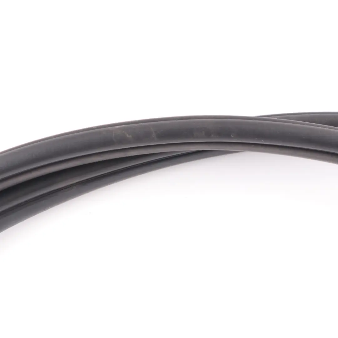 Door Seal Mini F60 Countryman Rear Left Right N/O/S Gasket Black Rubber to with Part number 7475754 Door Seal Mini F60 Countryman Rear Left Right N/O/S Gasket Black Rubber - SKU 7475754 - Part number 7475754