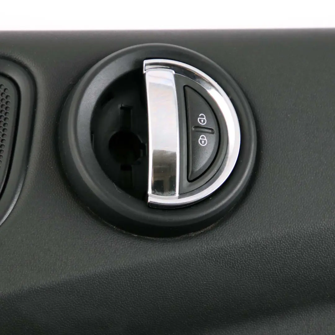 Mini Countryman F60 Scheda Anteriore Destra Trim Panel Nero Carbonio - SKU 7476500 - Numero di parte 7476500