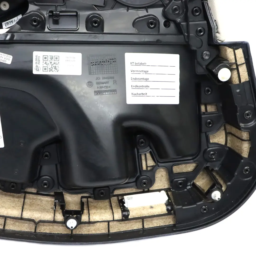  Tarjeta de puerta BMW G30 G31 Trasero Derecho Puerta Cuero Blanco - SKU 7477134 - Número de pieza 7477134
