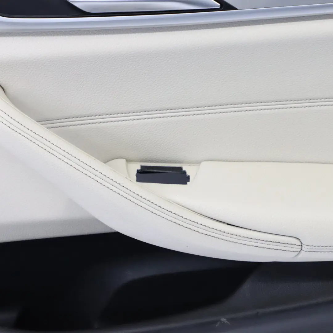  Scheda Porta BMW G30 G31 Posteriore Destra Rivestimento Pelle Bianco - SKU 7477134 - Numero di parte 7477134