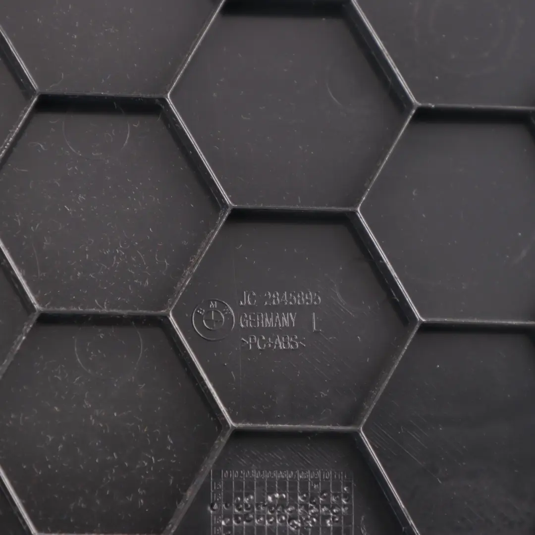 Door Card BMW G30 Rear Left N/S Door Lining Trim Leather Dakota Black HiFi to with Part number 7477241 Door Card BMW G30 Rear Left N/S Door Lining Trim Leather Dakota Black HiFi - SKU 7477241 - Part number 7477241