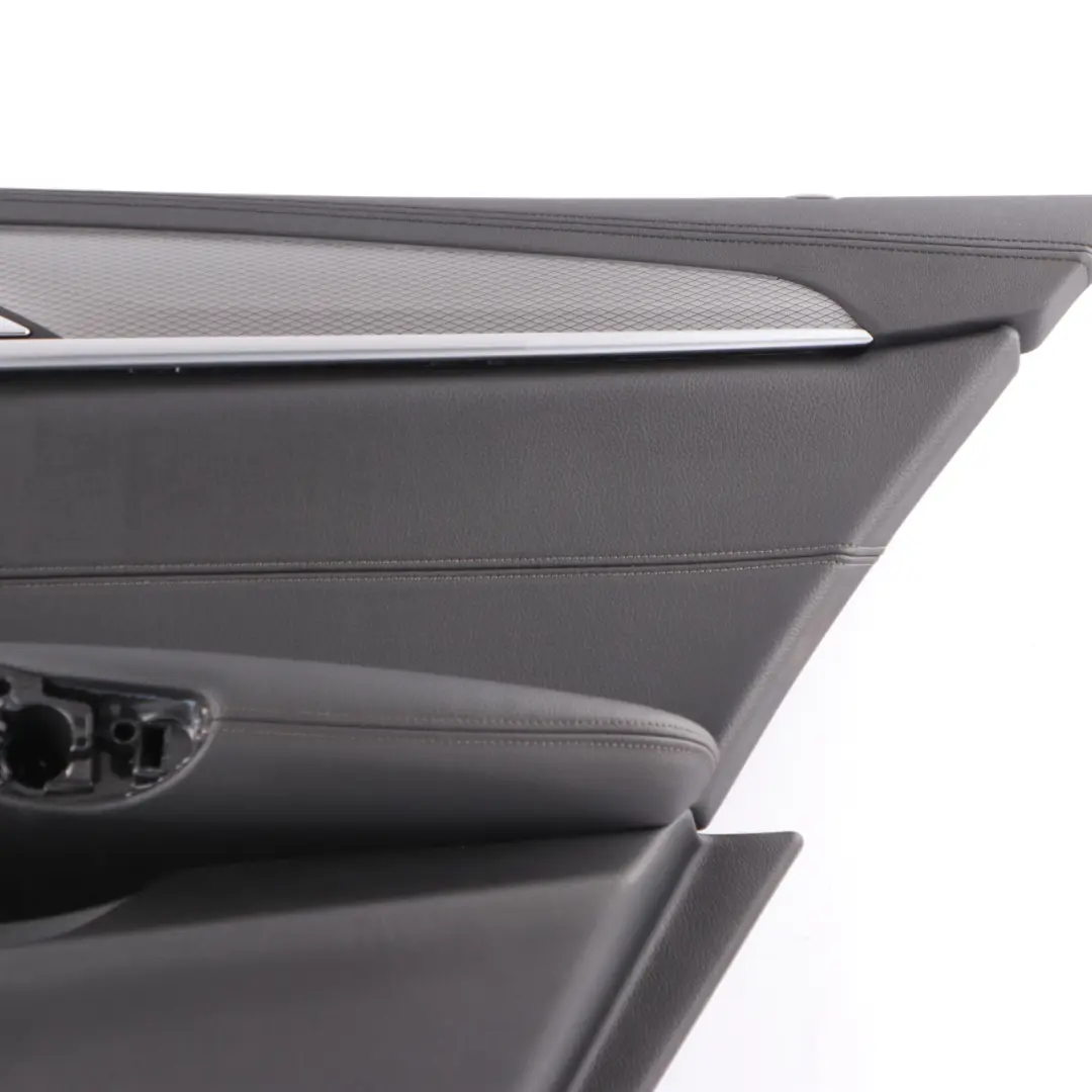 Door Card BMW G30 Rear Right O/S Door Lining Trim Leather Dakota Black HiFi to with Part number 7477241 Door Card BMW G30 Rear Right O/S Door Lining Trim Leather Dakota Black HiFi - SKU 7477242 - Part number 7477241