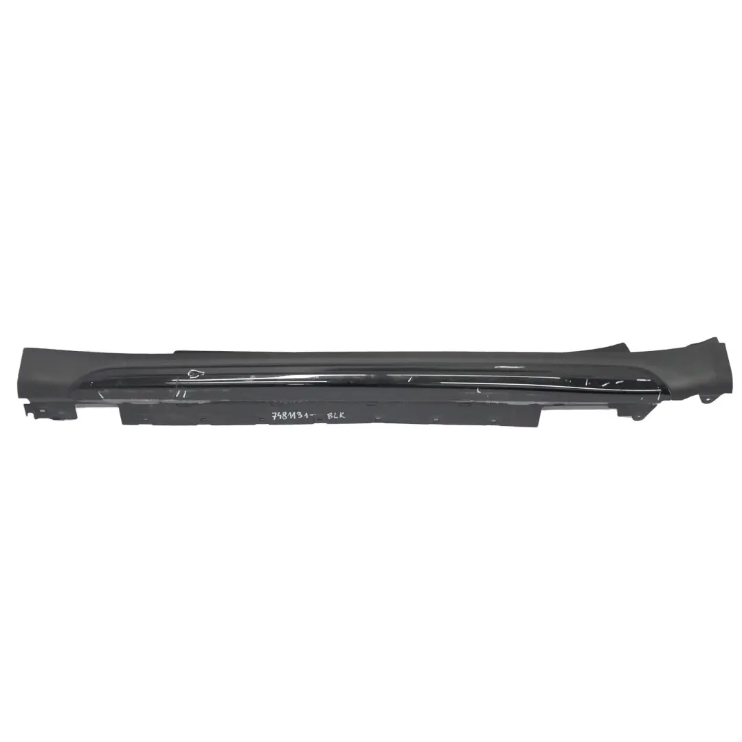 Mini Countryman F60 Faldón lateral izquierdo umbral ALL4 Negro - SKU 7481131 - Número de pieza 7481131
