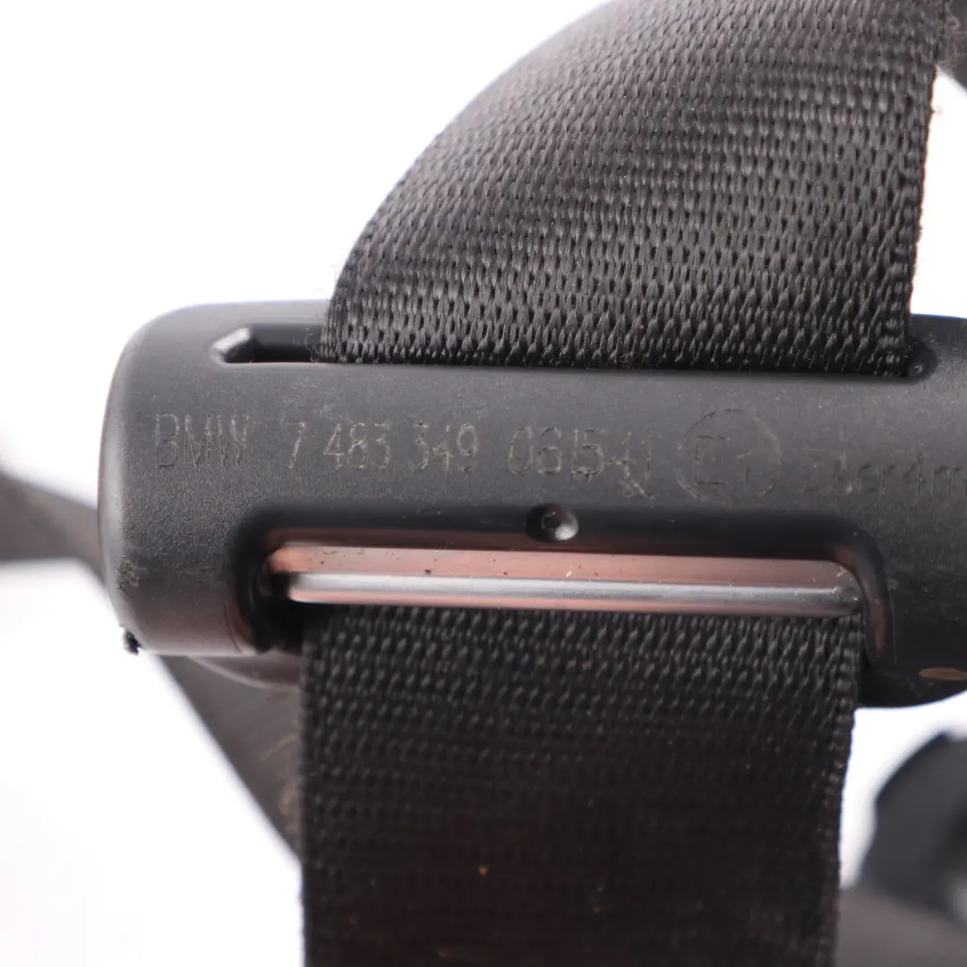 Cinturón de Seguridad Superior Delantero Izquierdo Negro para Mini F60 con número de pieza 7483349 Mini F60 Cinturón de Seguridad Superior Delantero Izquierdo Negro - SKU 7483349 - Número de pieza 7483349