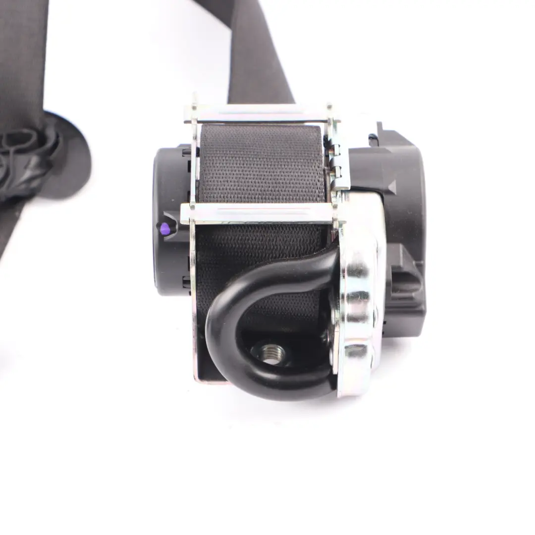 Ceinture de sécurité supérieure avant gauche Noir pour Mini Countryman F60 à propos du numéro de pièce 7483349 Mini Countryman F60 Ceinture de sécurité supérieure avant gauche Noir - SKU 7483349 - Numéro de pièce 7483349