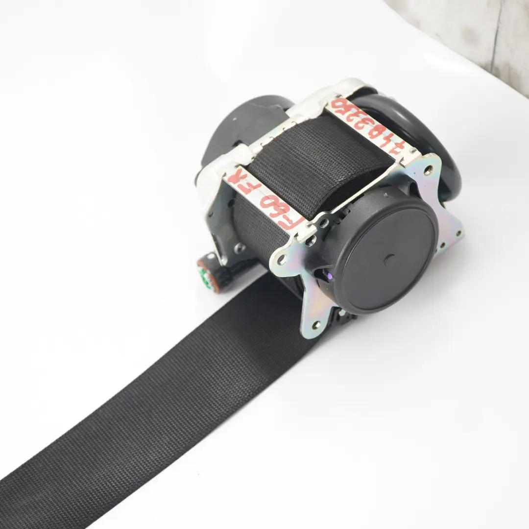 Sicherheitsgurt Oberer Gurt Vorne Rechts Schwarz für Mini Countryman F60 mit Teilenummer 7483350 Mini Countryman F60 Sicherheitsgurt Oberer Gurt Vorne Rechts Schwarz - SKU 7483350 - Teilenummer 7483350