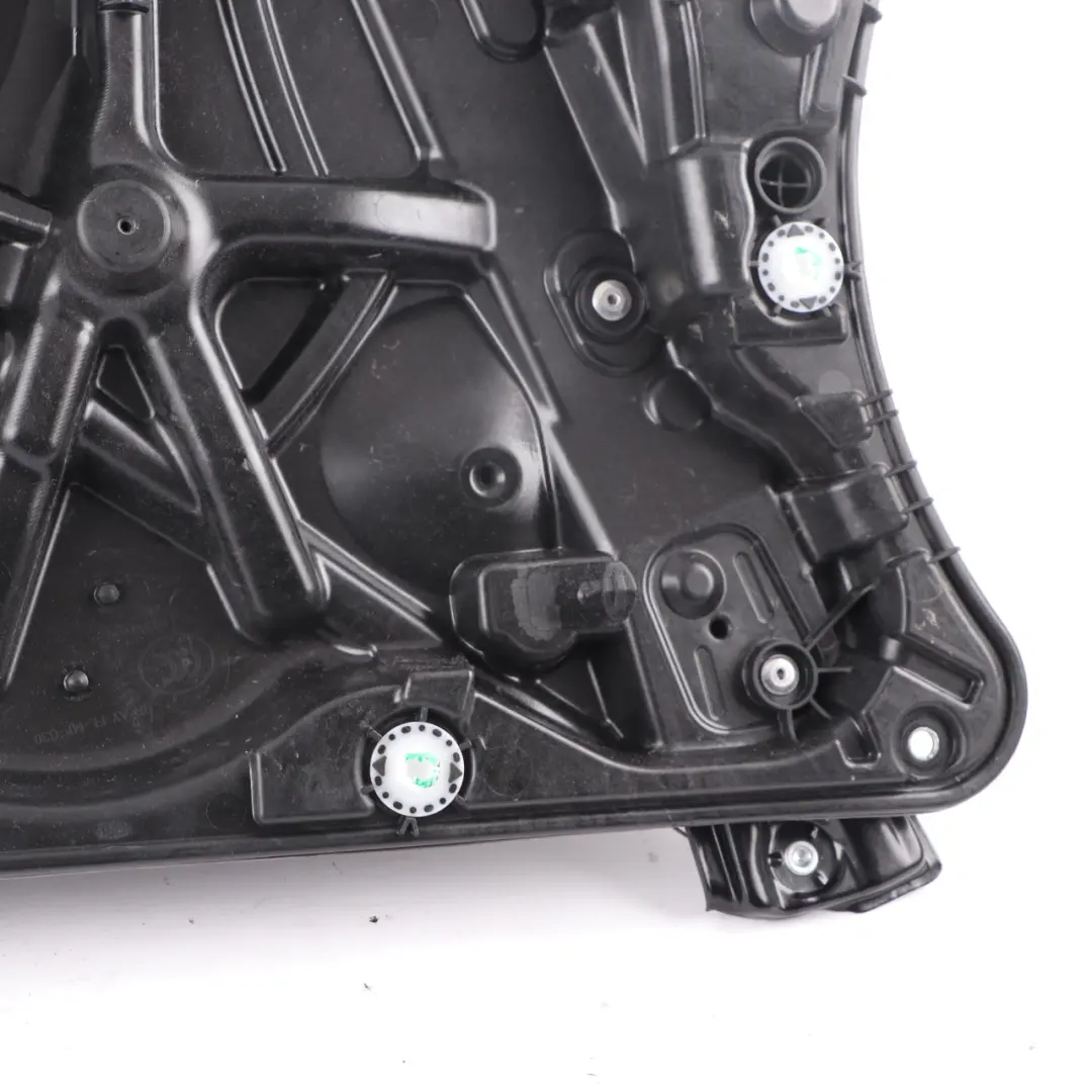 Window Front Left N/S Lifter Regulator Mechanism Carrier Motor to BMW G30 with Part number 7487085 BMW G30 Window Front Left N/S Lifter Regulator Mechanism Carrier Motor - SKU 7487085 - Part number 7487085