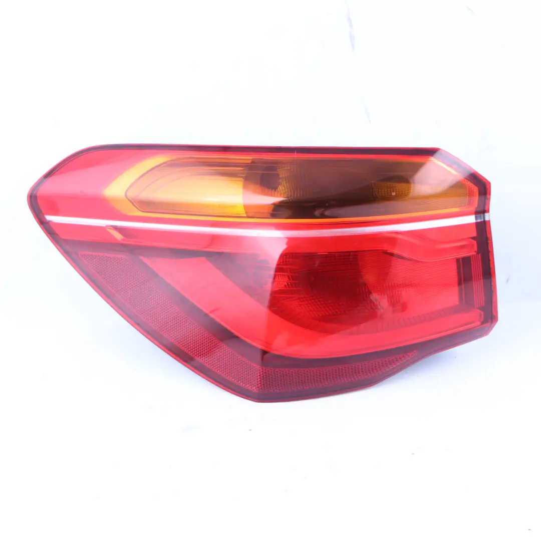 Fanale posteriore sinistro N/S Pannello laterale luminoso per BMW X1 F48 con numero di parte 7488545 BMW X1 F48 Fanale posteriore sinistro N/S Pannello laterale luminoso - SKU 7488545 - Numero di parte 7488545