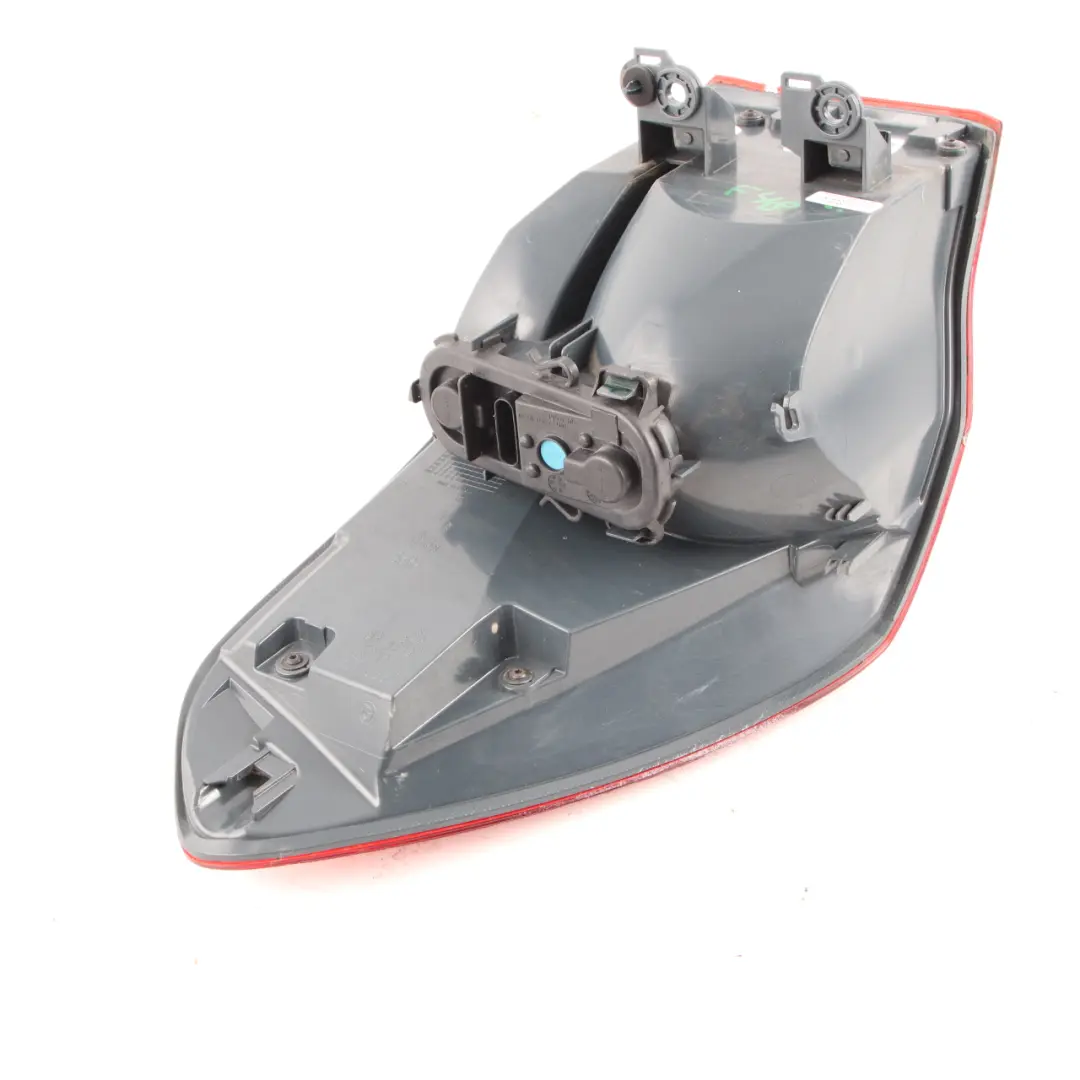 Light Lamp Side Panel Right O/S Trim to BMW X1 F48 Rear with Part number 7488546 BMW X1 F48 Rear Light Lamp Side Panel Right O/S Trim - SKU 7488546 - Part number 7488546