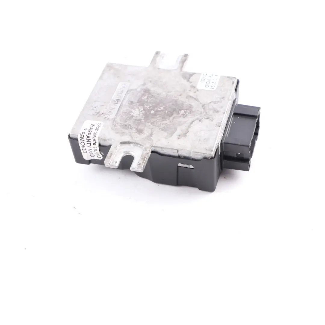 Module contrôle pompe carburant ECU pour BMW G20 G21 G30 G11 X3 G01 X5 G05 à propos du numéro de pièce 7490824 BMW G20 G21 G30 G11 X3 G01 X5 G05 Module contrôle pompe carburant ECU - SKU 7490824 - Numéro de pièce 7490824