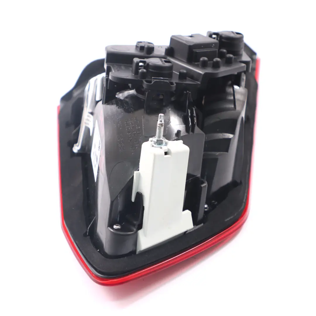 BMW F45 LCI Luz Trasera Derecha Luz Tapa Maletero Portón Trasero - SKU 7491340 - Número de pieza 7491340