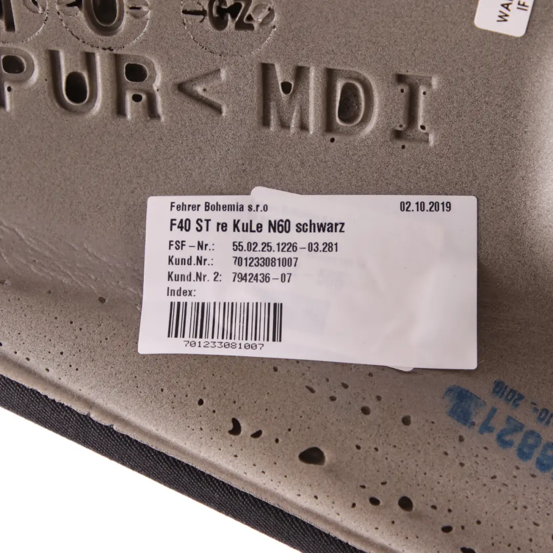 Finisher Right O/S Bench Side Lateral Cover Black Leather to BMW F40 Rear Seat with Part number 7492436 BMW F40 Rear Seat Finisher Right O/S Bench Side Lateral Cover Black Leather - SKU 7492436 - Part number 7492436