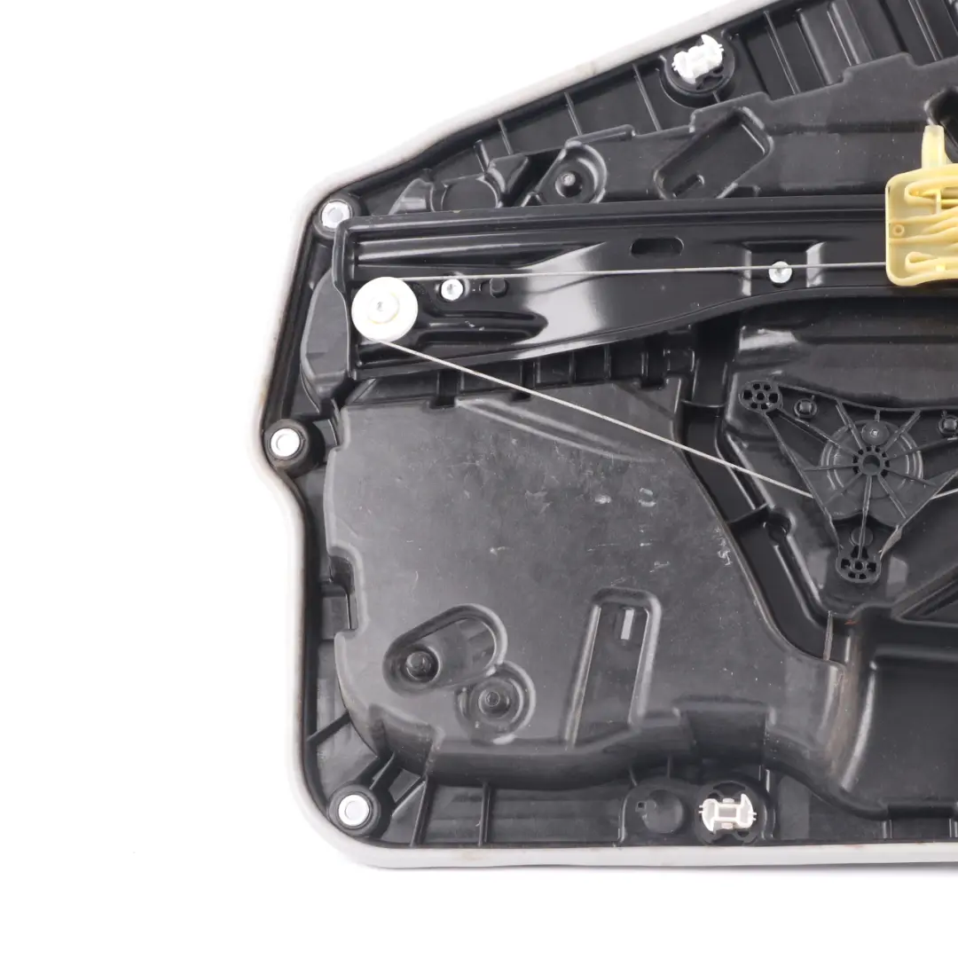 Ventana Levantador Trasero Derecho Cubierta Placa Soporte Panel 7487602 para BMW G01 con número de pieza 7498150 BMW G01 Ventana Levantador Trasero Derecho Cubierta Placa Soporte Panel 7487602 - SKU 7498150 - Número de pieza 7498150