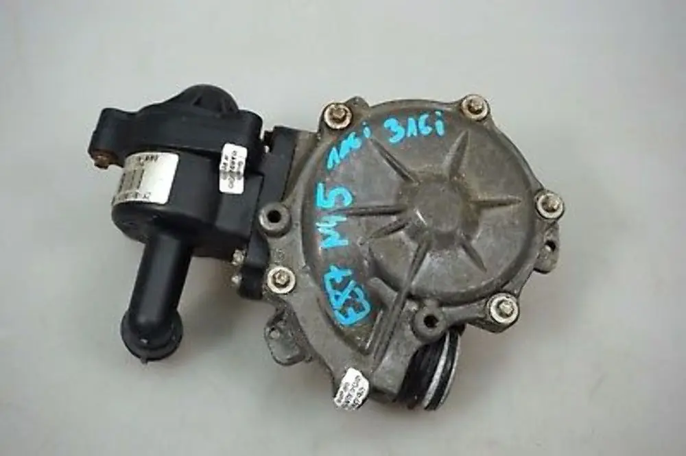 N45 Direction Assistee Pompe Thermostat pour BMW E87 E90 116i 316i à propos du numéro de pièce 7500597 BMW E87 E90 116i 316i N45 Direction Assistee Pompe Thermostat - SKU 7500597-1 - Numéro de pièce 7500597