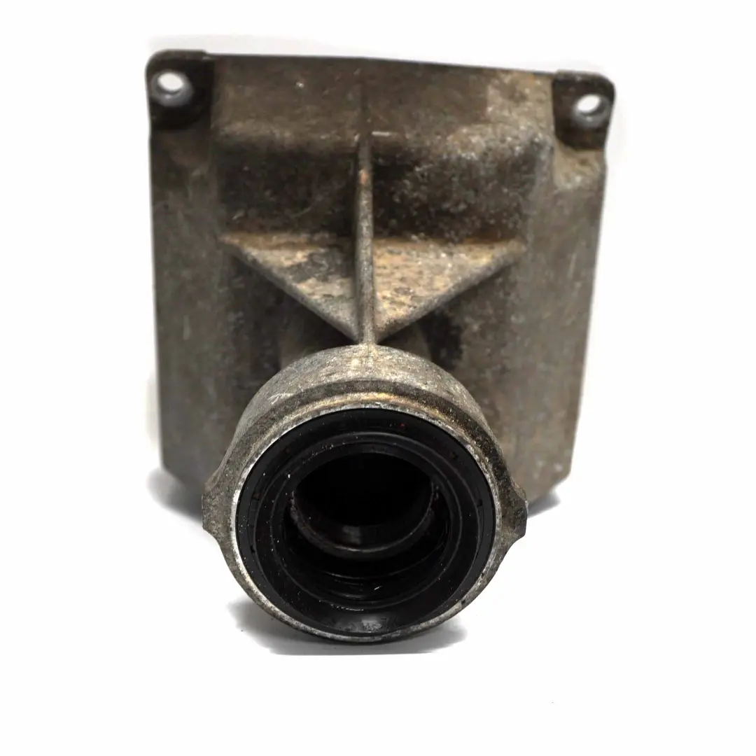 Mocowanie Łapa Półosi do Land Rover Range Rover L322 o numerze 7501394 Land Rover Range Rover L322 Mocowanie Łapa Półosi - SKU 7501394 - Numer Części 7501394