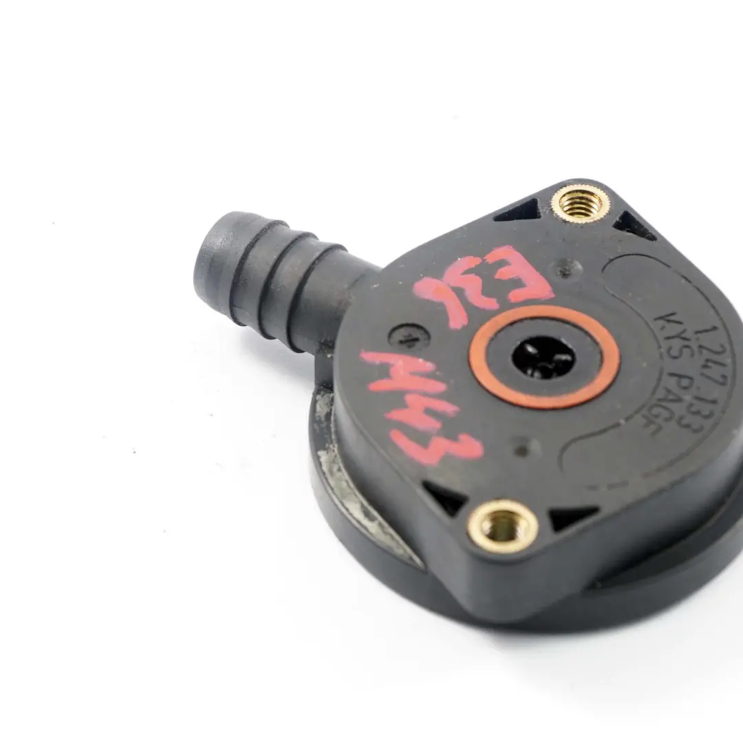 M43 Valvola basamento sfiato aspirazione Motore benzina 1247133 per BMW E36 E46 con numero di parte 7503519 BMW E36 E46 M43 Valvola basamento sfiato aspirazione Motore benzina 1247133 - SKU 7501567 - Numero di parte 7503519