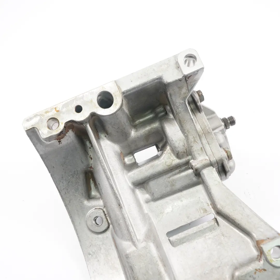 Pompa Olejowa Benzyna do BMW E53 E60 E83 o numerze 7501569 BMW E53 E60 E83 Pompa Olejowa Benzyna - SKU 7501568 - Numer Części 7501569