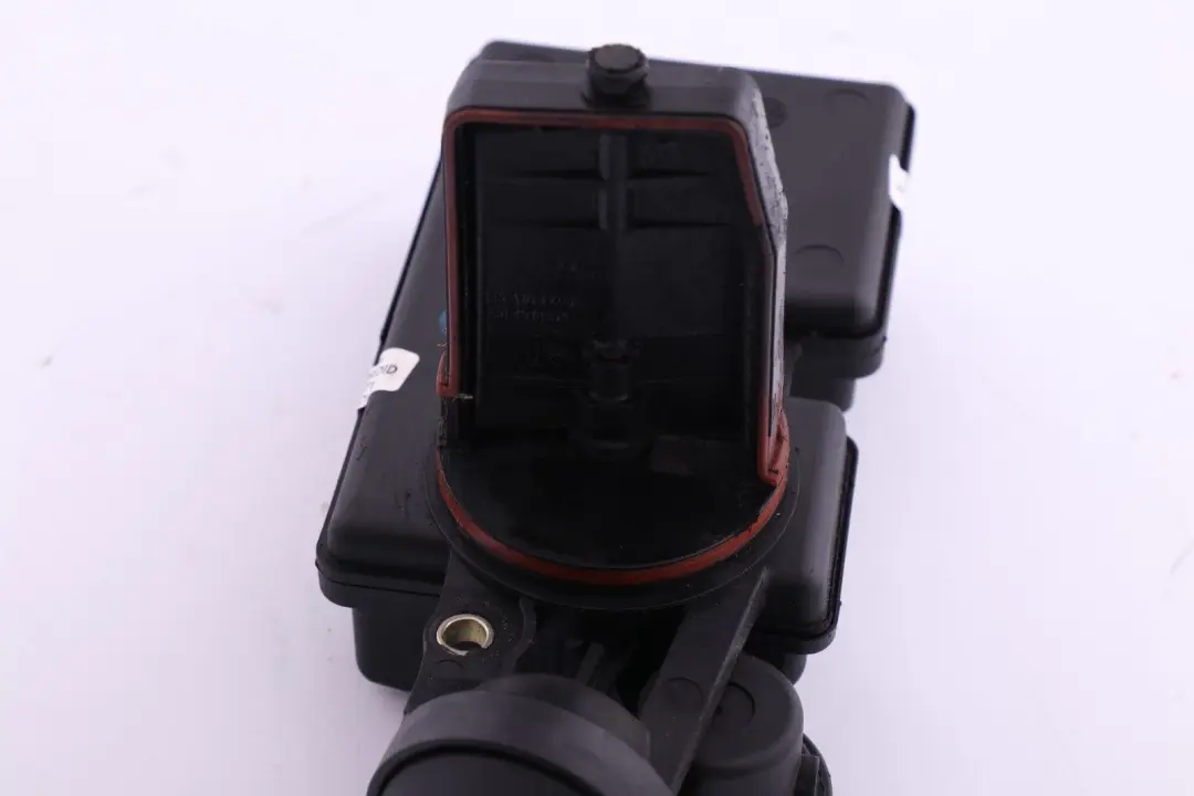 Zawór Podcisnienia DISA do BMW X5 E46 E53 E60 E65 E83 o numerze 7544805 BMW X5 E46 E53 E60 E65 E83 Zawór Podcisnienia DISA - SKU 7502275 - Numer Części 7544805