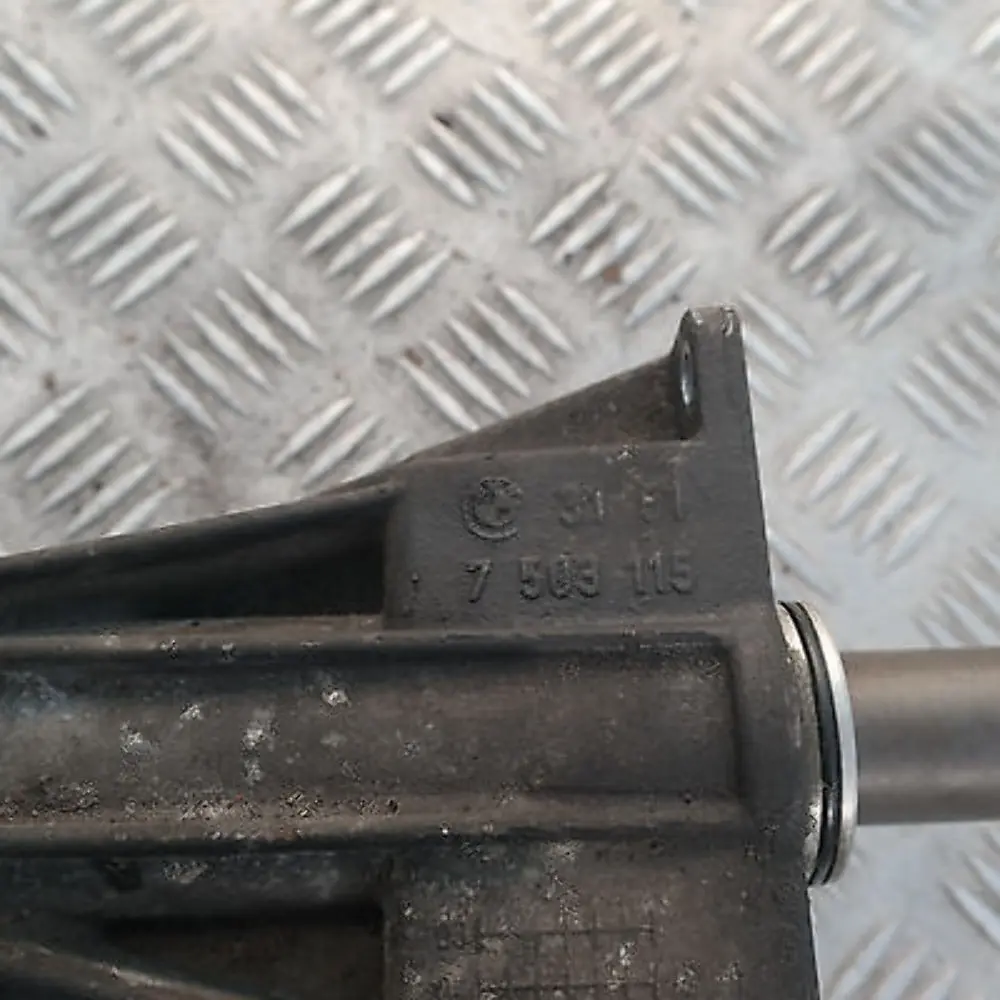 BMW X5 E53 3.0i Allrad Set Abtriebswelle vorne rechts Lagerbock Vorderachse - SKU 7503115 - Teilenummer 31507503115