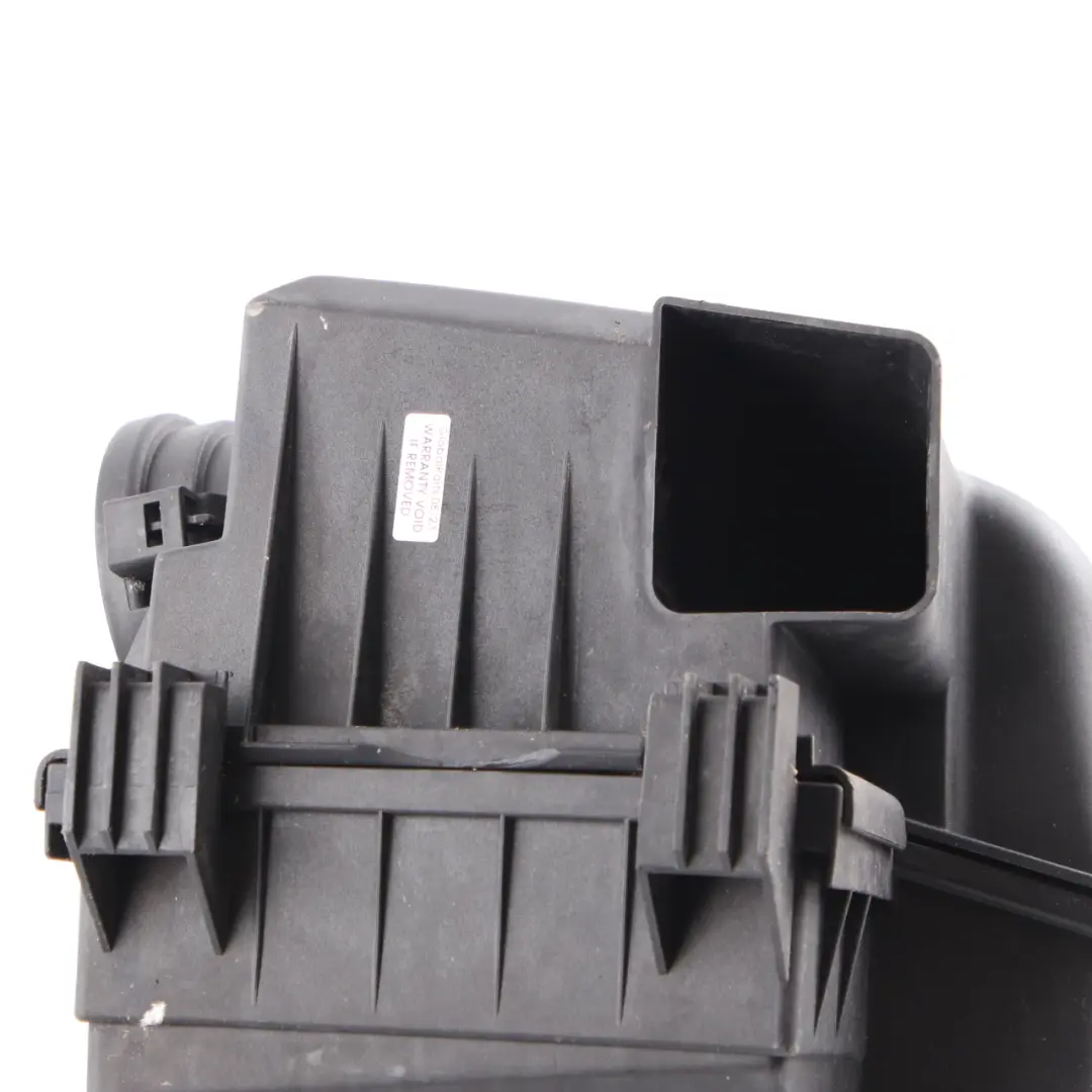 M52 Petrol Intake Silencer Air Filter Box Housing to BMW 3 Series E46 with Part number 7503496 BMW 3 Series E46 M52 Petrol Intake Silencer Air Filter Box Housing - SKU 7503496 - Part number 7503496
