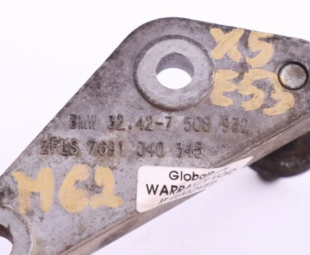 M62 Petrol Supporting Mount Power Steering Pump Bracket Rear to BMW X5 Series E53 with Part number 7508932 BMW X5 Series E53 M62 Petrol Supporting Mount Power Steering Pump Bracket Rear - SKU 7508932 - Part number 7508932